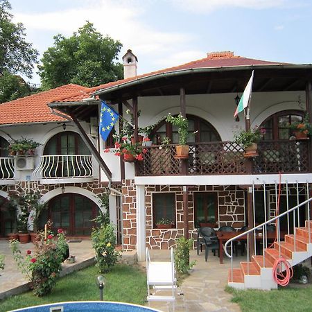 The Beautiful House Hotel Veliko Tarnovo Kültér fotó